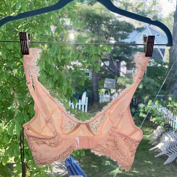 Aerie unlined, partially sheer lace longline bra. - Picture 3 of 4